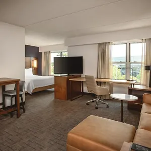 *** Отель By Marriott Airport США